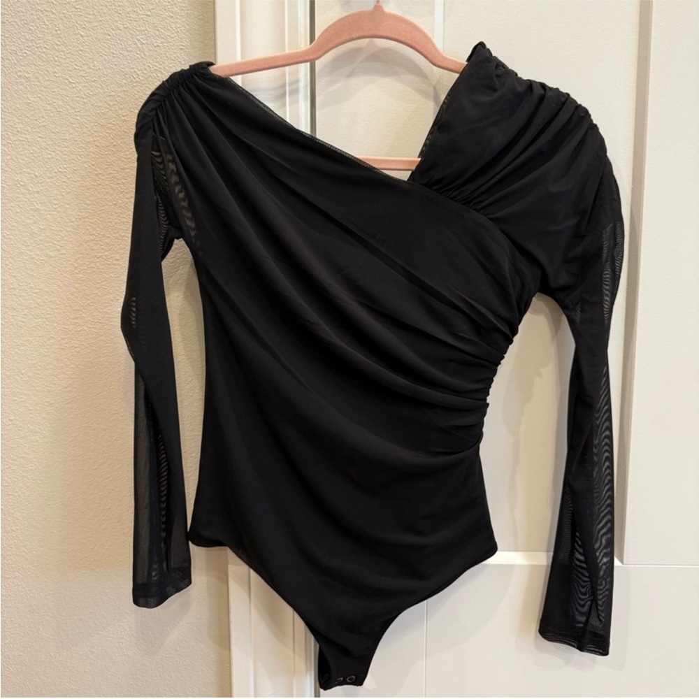 Express Mesh Asymmetrical Off the Shoulder Long Sleeve Ruched Bodysuit size S - Picture 3 of 3